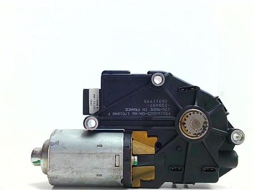 sunroof-engine-bmw-1-e87-2003-2004-2005-2006-2007-2008-2009-2010-2011-2012-2013-38362525 main image