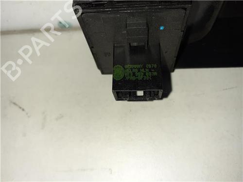 Switch VW GOLF VI (5K1) 1.6 TDI | BP38362145I30 - Image 3