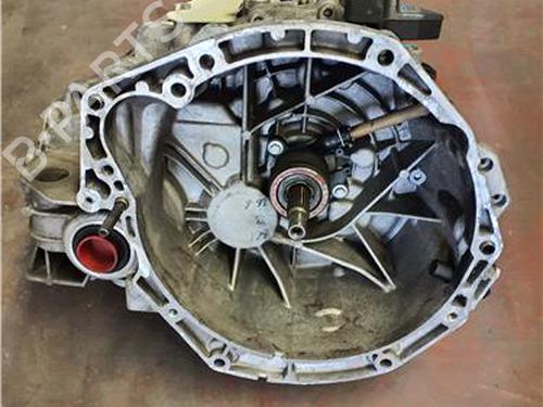 gearkasse-renault-megane-ii-saloon-lm01_-2003-38384438 main image