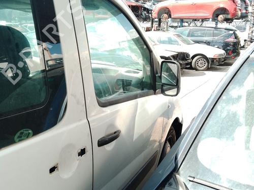 Used Right front door Right front door 38333244 38333244