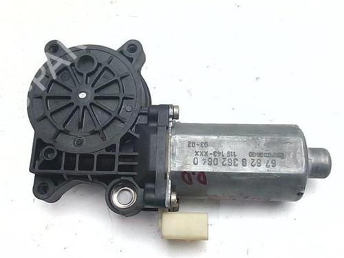 Right front window motor BMW 3 (E46) 320 i | BP38373276E20 - Image 3