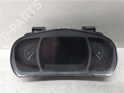 instrument-cluster-renault-megane-iv-saloon-2016-38367441 main image