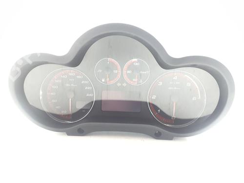 Used Instrument cluster Instrument cluster 38402136 38402136