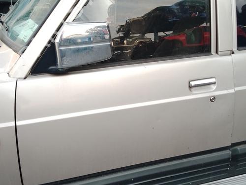 Dør venstre fortil Dør venstre fortil NISSAN PATROL GR IV (Y60, GR) 2.8 TD (Y60A) (116 hp) 39687821 39687821