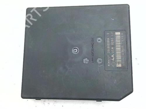Fuse box RENAULT MEGANE II Saloon (LM0/1_) 1.5 dCi (LM1E) | BP38351641E1 - Image 4