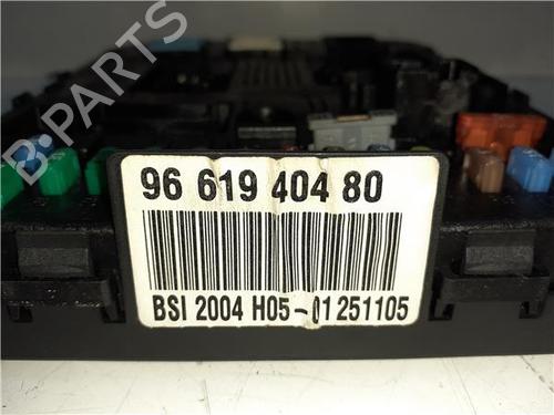 Fuse box CITROËN C4 I (LC_) 1.6 HDi | BP39434603E1 - Image 3