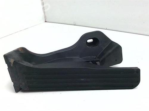 Used Pedal Pedal 38376036 38376036