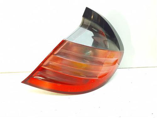 Used Right taillight Right taillight MERCEDES-BENZ C-CLASS Coupe (CL203) C 220 CDI (203.706) (143 hp) 39714572 39714572