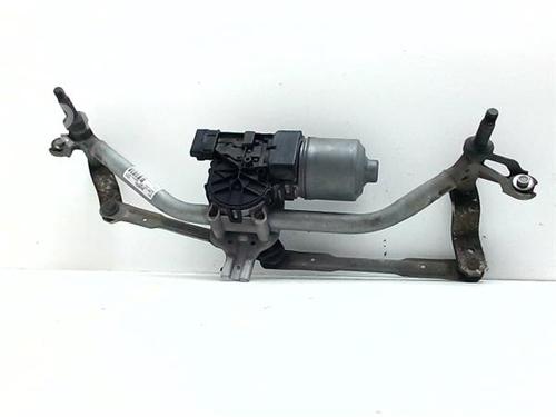 Used Front wiper motor Front wiper motor PEUGEOT 208 I (CA_, CC_) 1.6 HDi (92 hp) 38384207 38384207