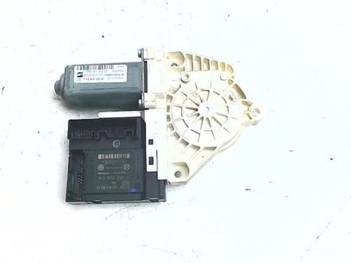Used Right front window motor Right front window motor 38439975 38439975