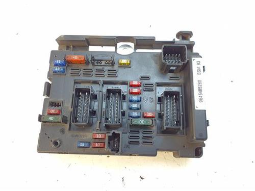 Used Fuse box Fuse box 39434770 39434770