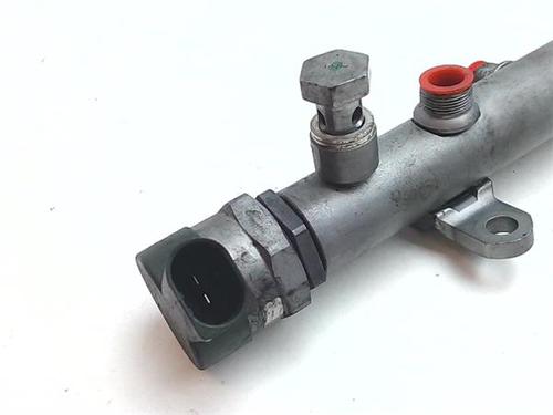 Injection rail AUDI A6 C6 (4F2) 2.7 TDI quattro | BP38391057M98 - Image 4