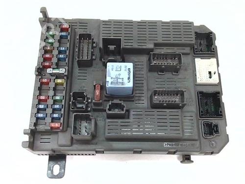 Used Fuse box Fuse box CITROËN C5 I (DC_) 2.0 HDi (DCRHZB, DCRHZE) (109 hp) 39955953 39955953