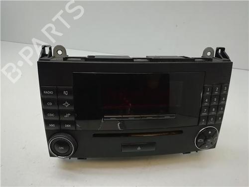 Used Radio Radio 38359247 38359247