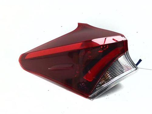 left-taillight-toyota-auris-_e18_-2012-2013-2014-2015-2016-2017-2018-2019-38387371 main image