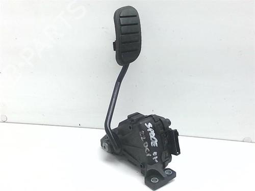 Used Pedal Pedal 38403636 38403636