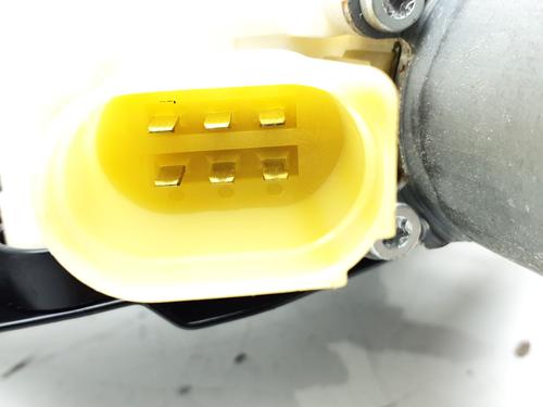 Front right window mechanism BMW 5 (E60) 520 d | BP38333991C23 - Image 4