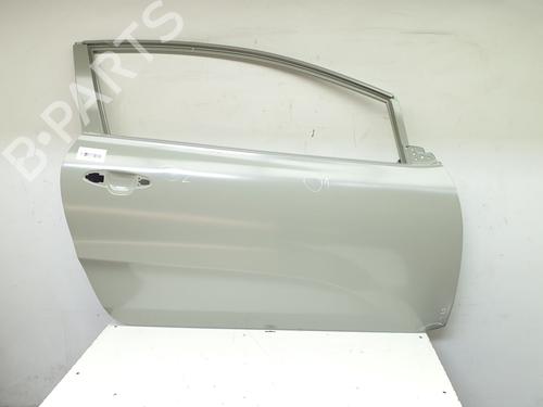 Used Right front door Right front door 38444040 38444040