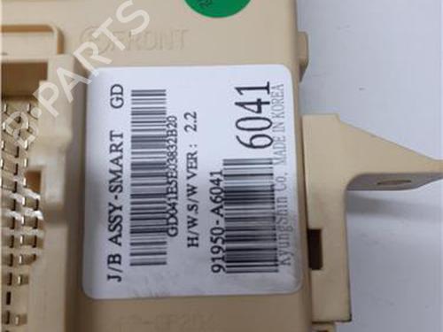 Fuse box HYUNDAI i30 (FD) 1.6 CRDi | BP38363280E1 - Image 2
