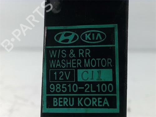 Washer pump HYUNDAI i30 (FD) 1.6 CRDi | BP38354790E24 - Image 2