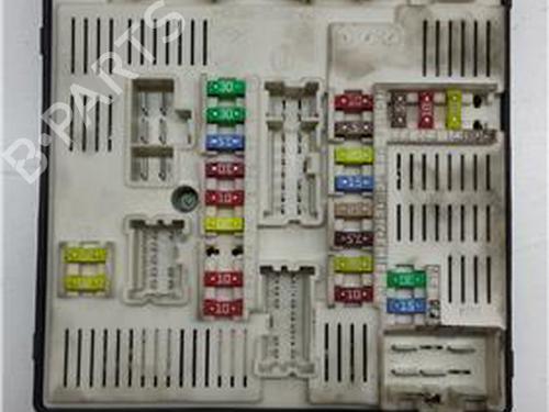 fuse-box-renault-megane-iv-saloon-2016-38363247 main image