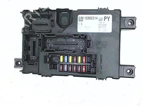 Used Fuse box Fuse box 38355916 38355916