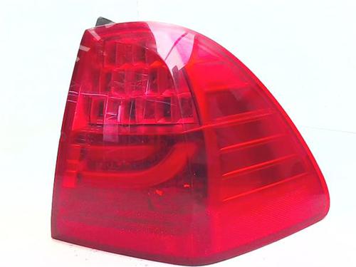 right-taillight-bmw-3-touring-e91-2004-2005-2006-2007-2008-2009-2010-2011-2012-38387968 main image