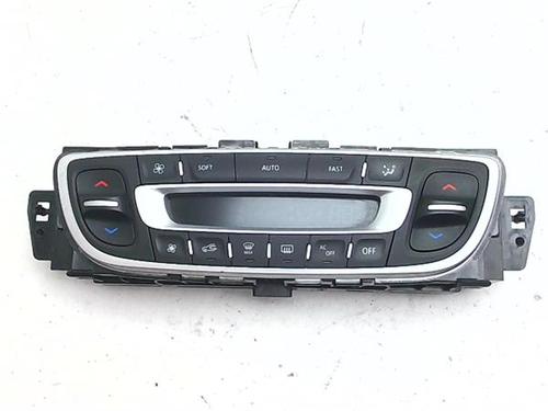 climate-control-renault-megane-ii-saloon-lm01_-2003-38353820 main image