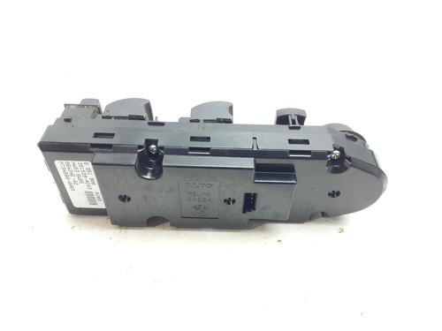 Left front window switch BMW 5 (E60) 520 d | BP38333785I27 - Image 2