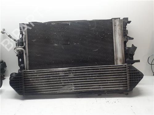 intercooler-volvo-v40-hatchback-525-2012-2013-2014-2015-2016-2017-2018-2019-38363796 main image