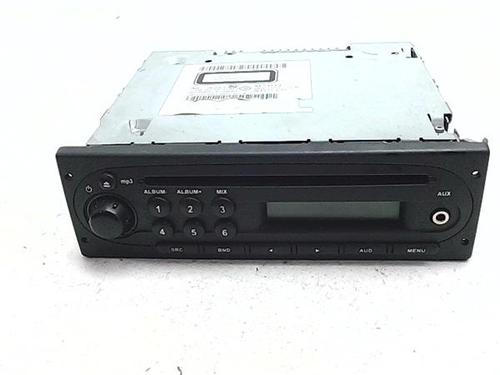 radio-dacia-duster-hs_-2010-2011-2012-2013-2014-2015-2016-2017-2018-38397543 main image