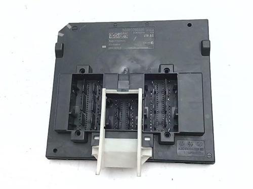 fuse-box-seat-leon-5f1-2012-2013-2014-2015-2016-2017-2018-2019-2020-2021-38351291 main image