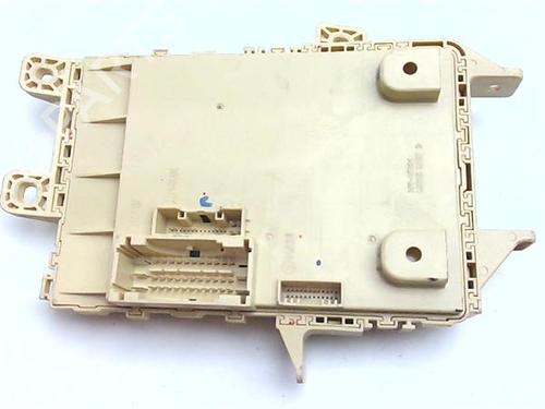 Fuse box KIA CARENS IV 1.7 CRDi | BP38383392E1 - Image 2