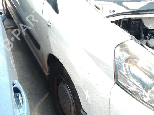 Used Right front fenders Right front fenders 38333238 38333238