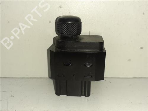 mirror-switch-suzuki-swift-iii-mz-ez-2005-38359351 main image