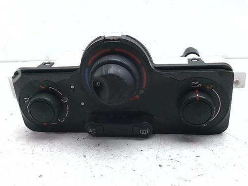 Used Climate control Climate control 38405657 38405657