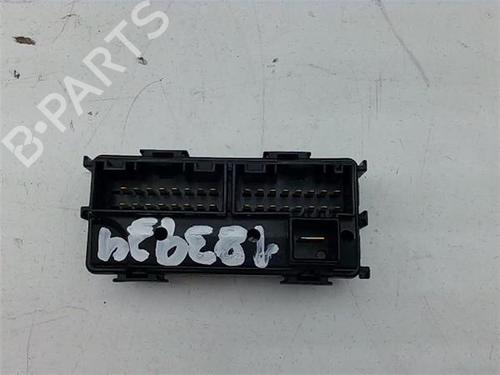Fuse box KIA CARENS IV 1.7 CRDi | BP38362587E1 - Image 2