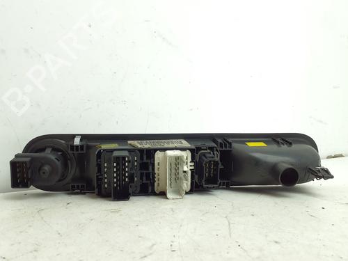 Left front window switch RENAULT ESPACE IV (JK0/1_) 2.0 dCi (JK01, JK02, JK1J, JK1K, JK1H) | BP38938112I27 - Image 3