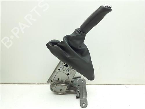 hand-brake-renault-megane-iv-saloon-2016-38368200 main image