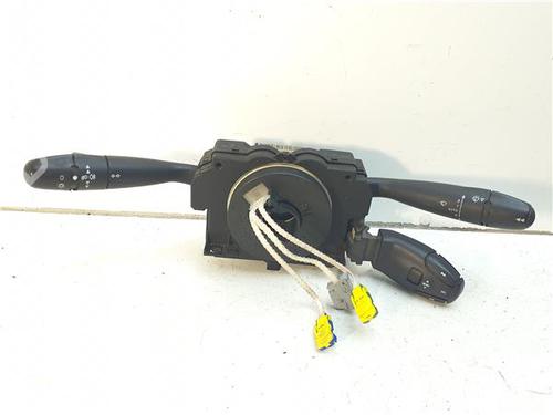Used Headlight switch Headlight switch CITROËN C5 I (DC_) 2.0 HDi (DCRHZB, DCRHZE) (109 hp) 39955865 39955865