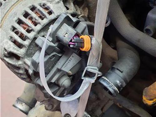 Alternator SEAT LEON (1P1) 1.9 TDI | BP38391593M7 - Image 3
