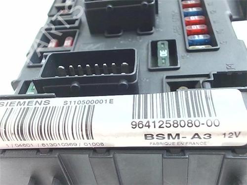 Fuse box CITROËN C5 I (DC_) 2.2 HDi (DC4HXB, DC4HXE) | BP39962448E1 - Image 4