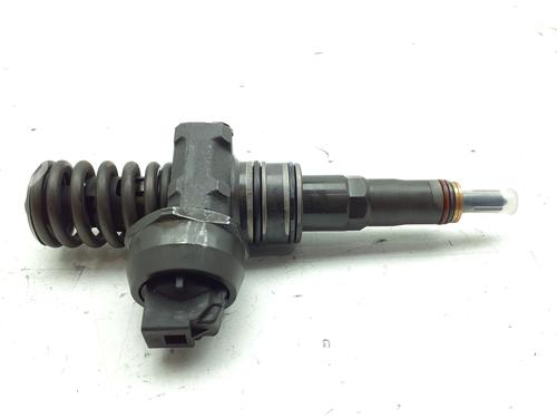 Injector AUDI A3 (8P1) 1.9 TDI | BP38334080M100 - Image 4