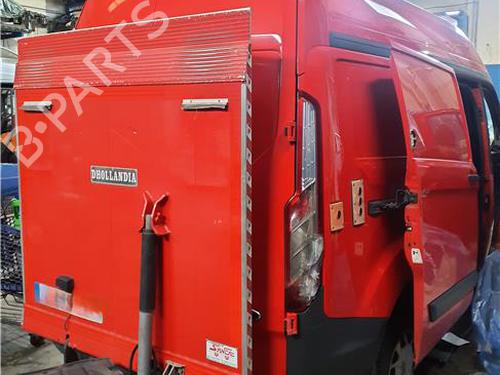 Used Right rear door Right rear door 38395744 38395744