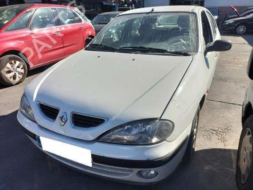 Brugte RENAULT Megane I Kombi van (KA_) 1.9 D (KA0R) 4922338
