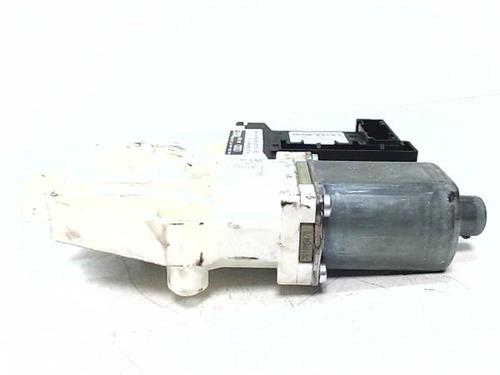 Right front window motor AUDI A3 (8P1) 2.0 TDI 16V | BP38383335E20 - Image 4
