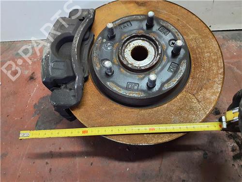 right-front-steering-knuckle-hyundai-i30-estate-gd-2012-38365128 main image
