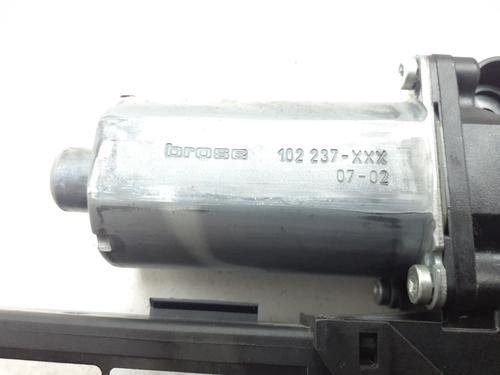 Left front window motor AUDI A4 B7 (8EC) 2.0 TDI | BP38401516E21 - Image 5