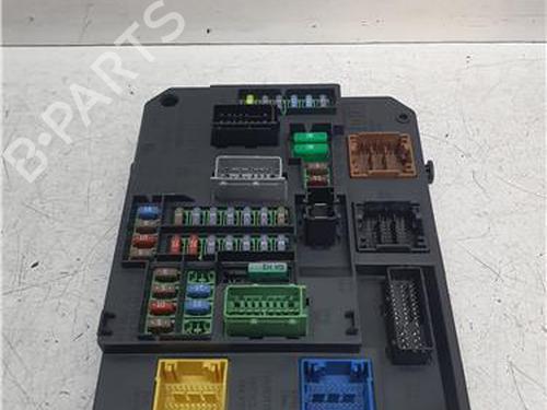 Used Fuse box Fuse box CITROËN C4 II (NC_) 1.6 BlueHDi 100 (99 hp) 40087452 40087452