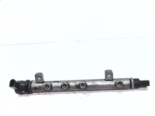 Used Injection rail Injection rail 38389015 38389015